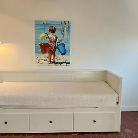 Les Beaux Jours - Vue - Piscine - Jardin - Centre Villa