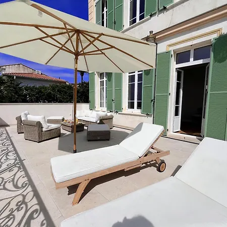Villa Les Beaux Jours - Vue - Piscine - Jardin - Centre Saint-Raphael (Var)